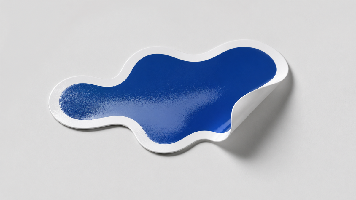 Folienaufkleber aus Vinyl mit Schutzlaminat — wetterfeste Klebeetiketten von aufkleberdrucker.de