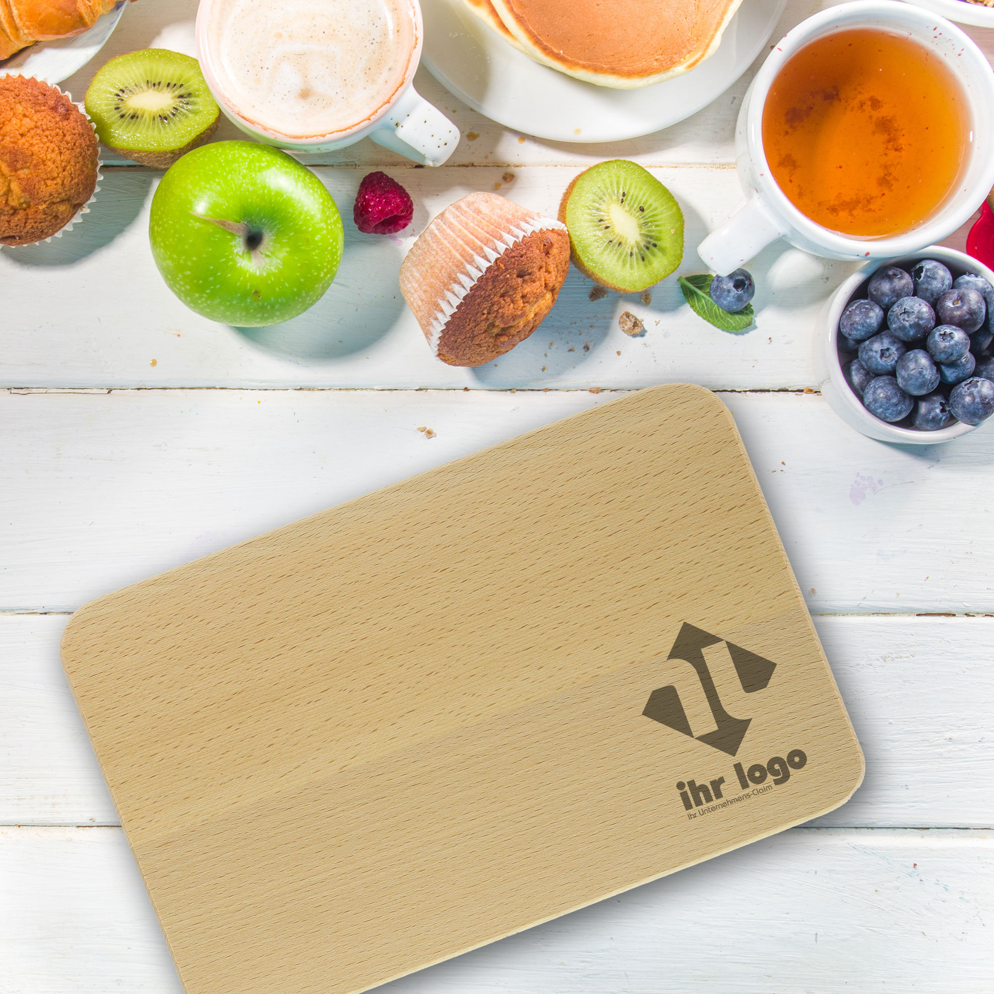 Personalisierbares Frühstücksbrettchen mit Gravur, zeigt individuell graviertes Logo, Foto oder Text, aus Holz gefertigt.