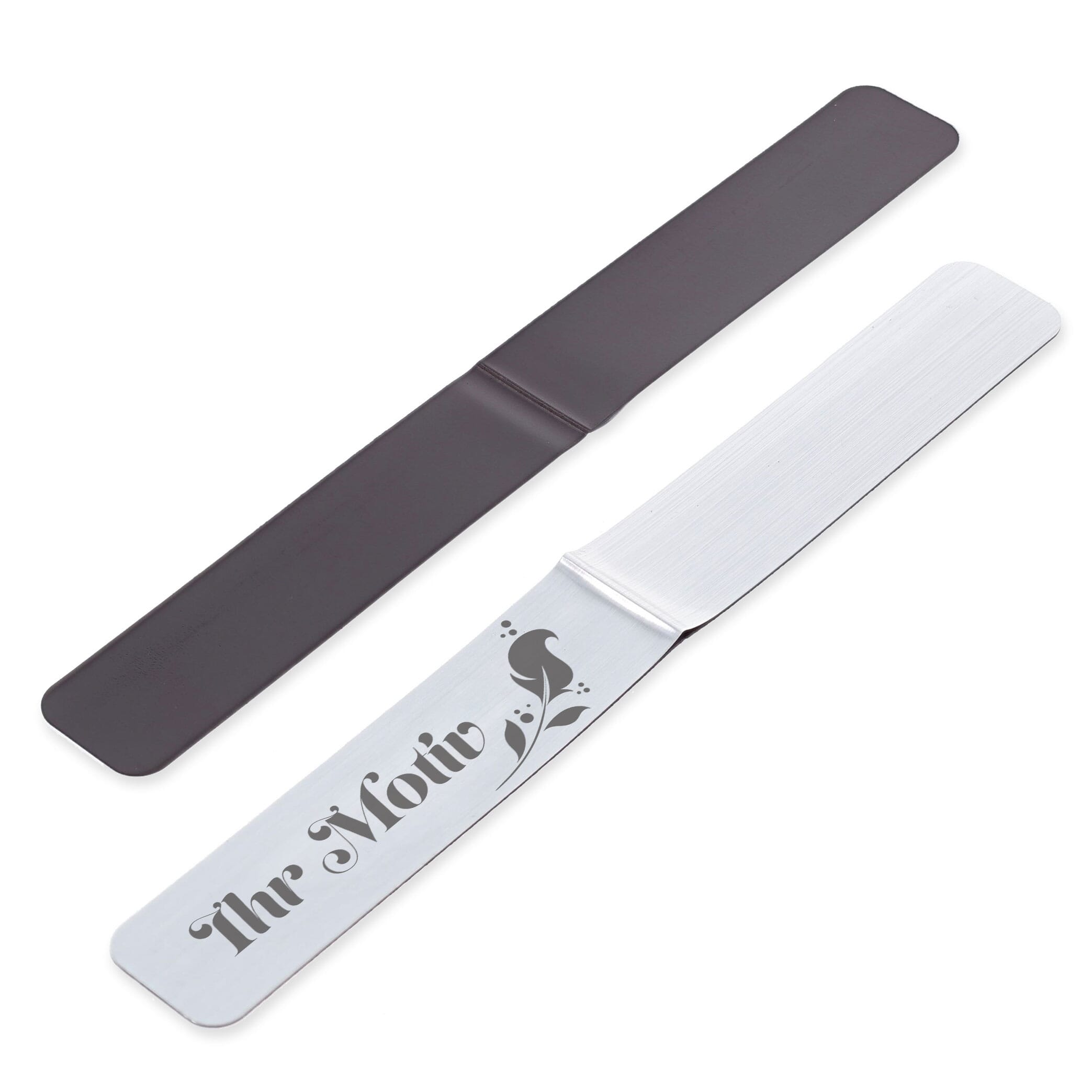 Personalisierter Magnet-Lesezeichen mit Gravur, zeigt dekorales Lesezeichen mit graviertem Text auf magnetischer Oberfläche.