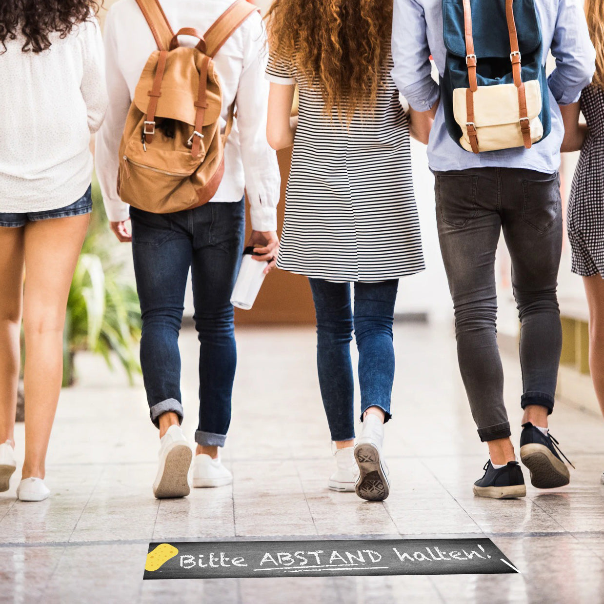 Fußbodenaufkleber Kreide - Abstand halten (1000x150 mm)