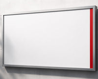 Großformatiges Werbeplakat an einer Plakatwand im Stadtbereich als Beispiel klassischer Außenwerbung