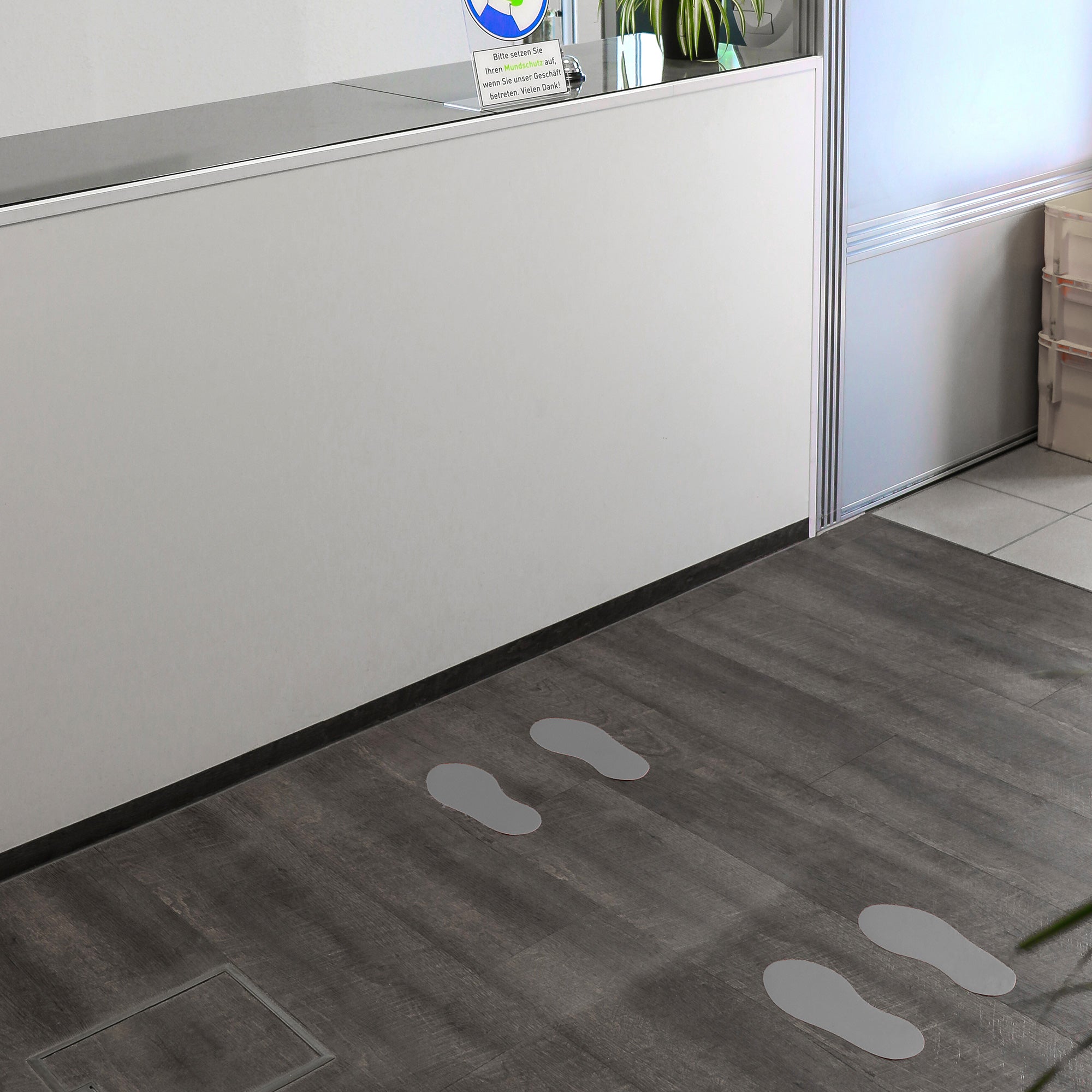 Grauer Fußbodenaufkleber für Fußpaar, 10 Stück, 250x110 mm, für Bodenmarkierungen, von aufkleberdrucker.de